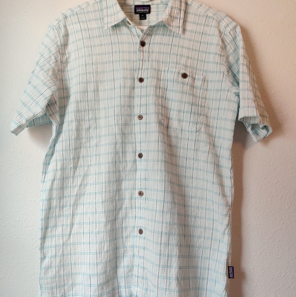 Patagonia Button Down Shirt Lg XL Blue Plaid Lightweight Organic Cotton Mens